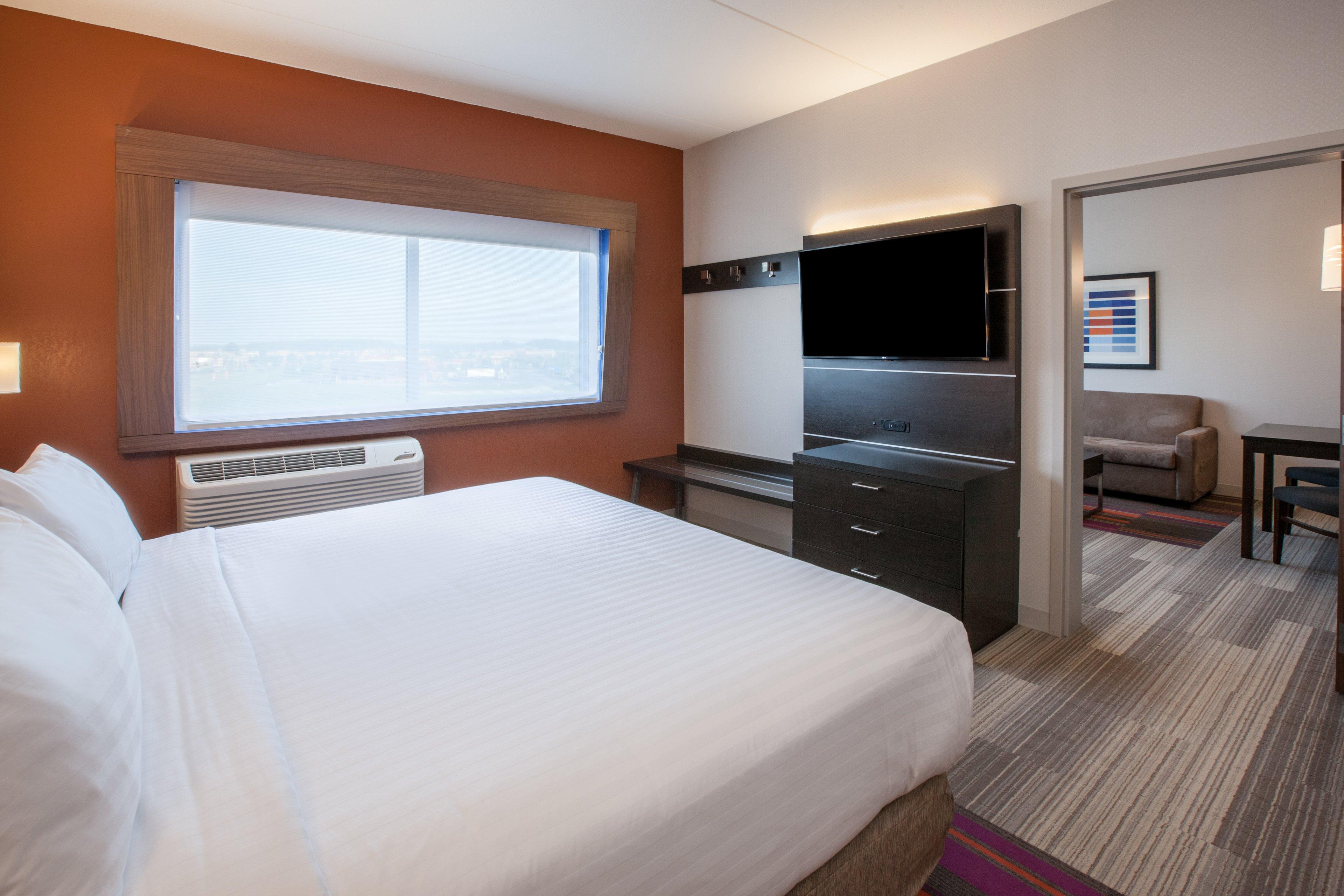 Holiday Inn Express & Suites - Indianapolis Ne - Ноблсвилл Экстерьер фото