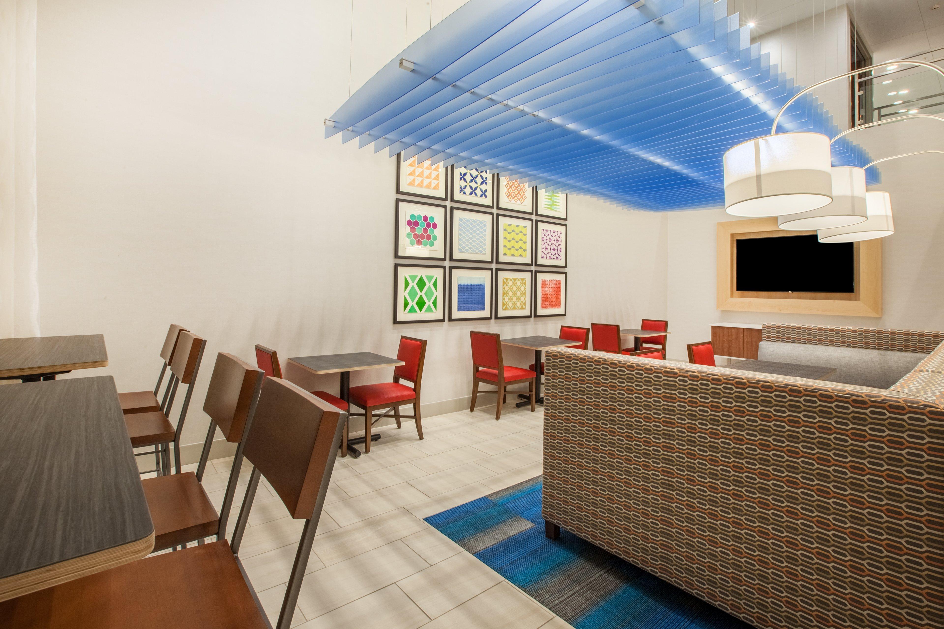 Holiday Inn Express & Suites - Indianapolis Ne - Ноблсвилл Экстерьер фото