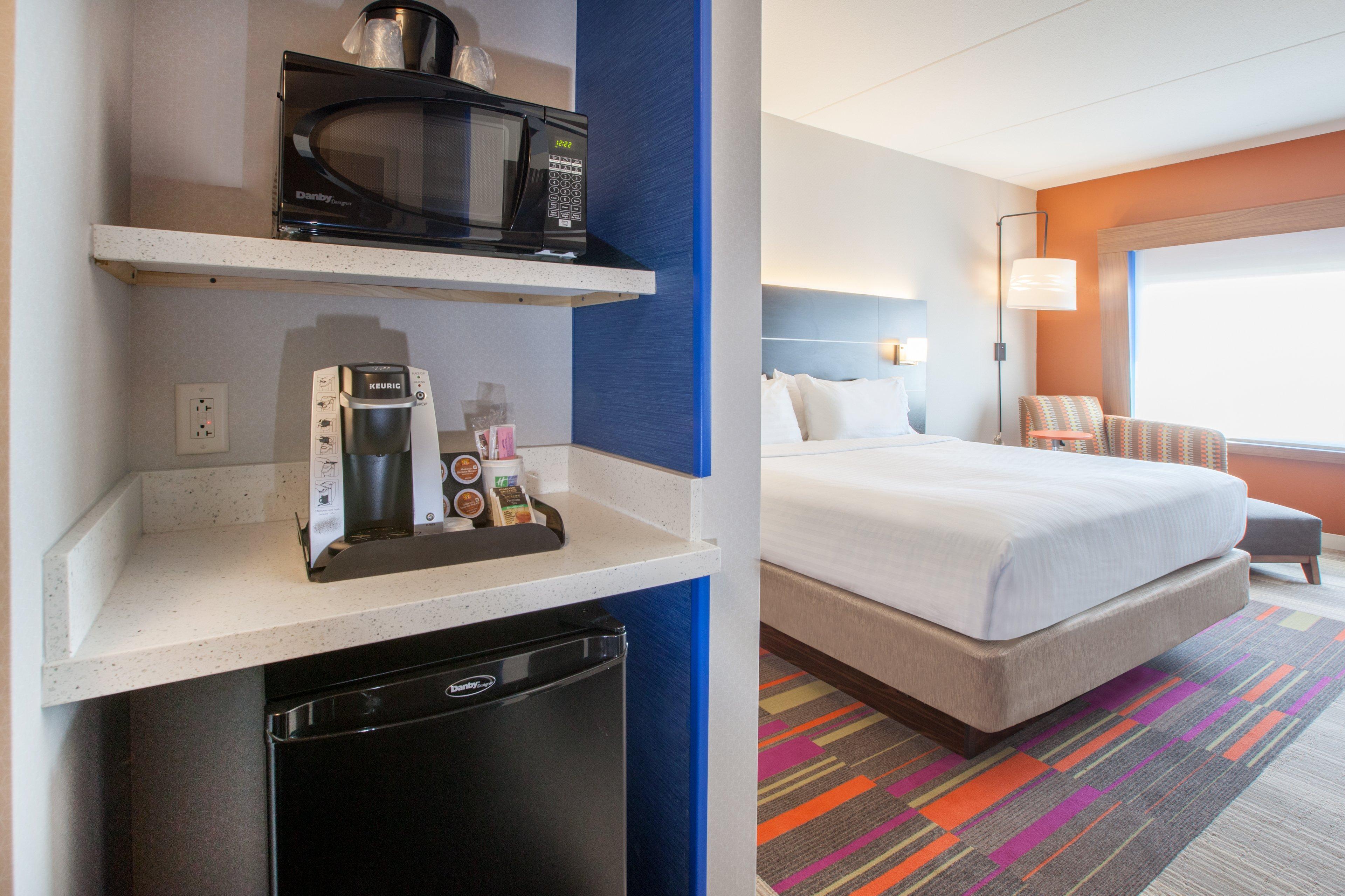 Holiday Inn Express & Suites - Indianapolis Ne - Ноблсвилл Экстерьер фото